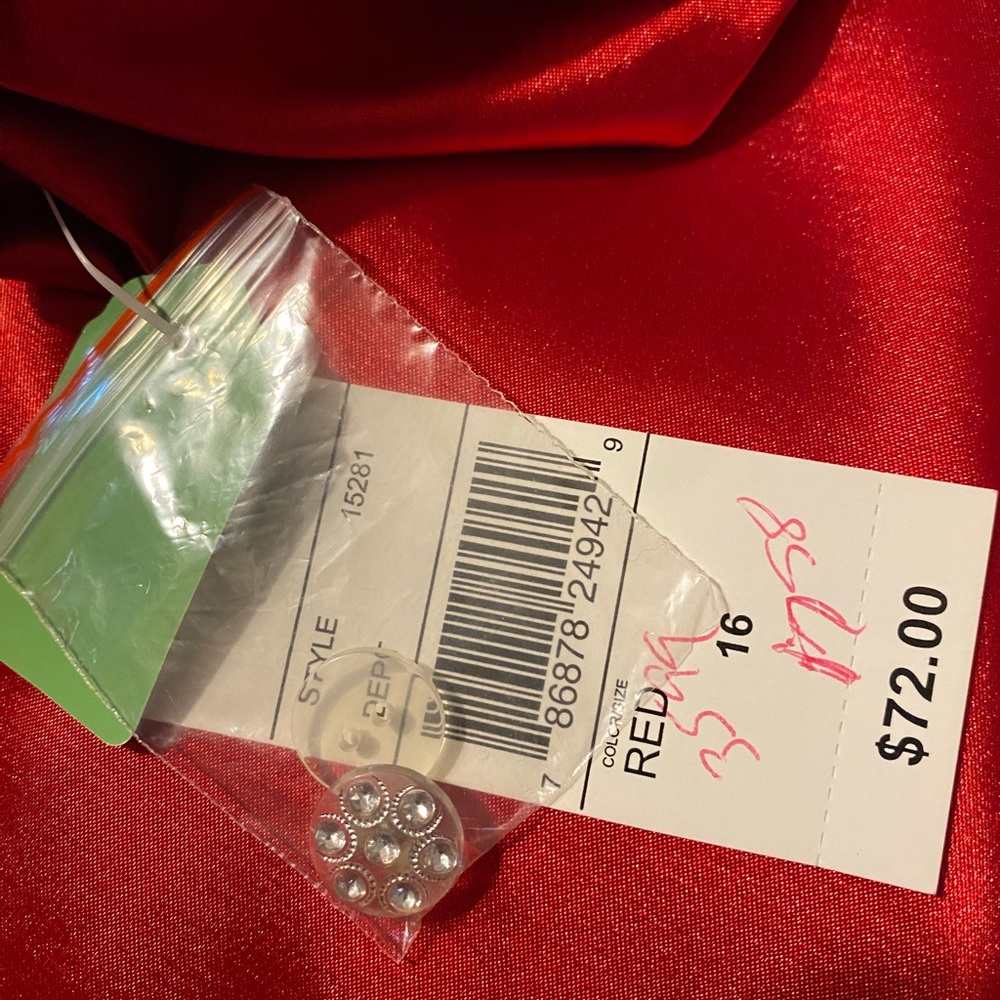 Formal Blouse. Deep Red/Burgundy. Size 16. NWT - Picture 8 of 8